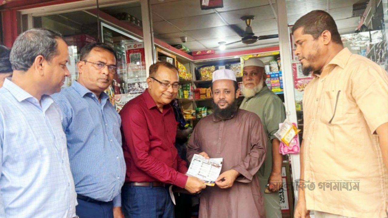 ডিজিটাল লেনদেনে উৎসাহ দিতে ফেনীতে সোনালী ব্যাংকের ‘বাংলা কিউআর’ ক্যাম্পেইন